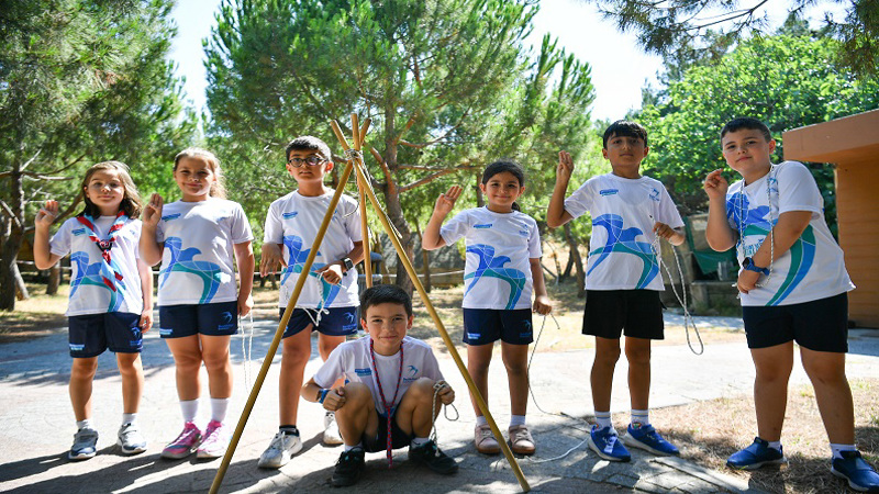 Beylikdüzü’nde Öğrenciler Yazı Sporla Geçiriyor