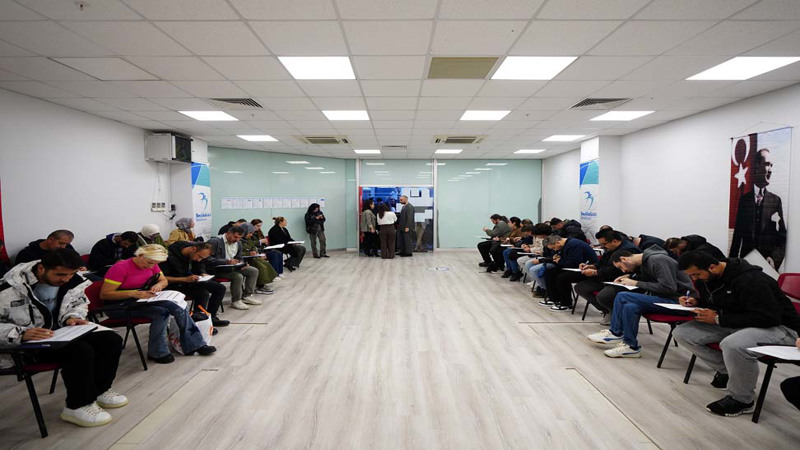 Beykam İş Arayanlarla İşverenleri Buluşturdu