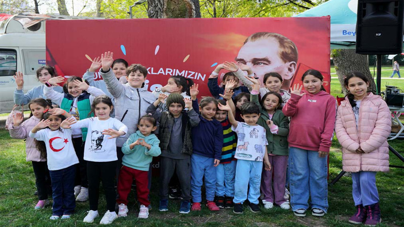 Beylikdüzü 23 Nisan Çocuk Şenliği Başladı