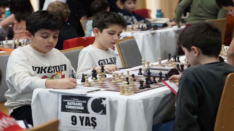 3. Geleneksel Çanakkale Geçilmez Satranç Turnuvası’nda Hamleler Konuştu